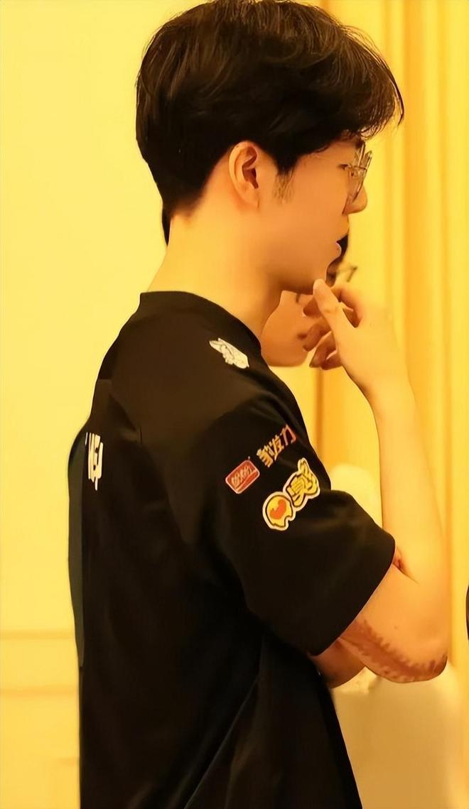 开云-TheShy能否再次圆梦S赛？LOL传奇的复苏之路的简单介绍